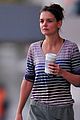 katie holmes coffee after workout 04