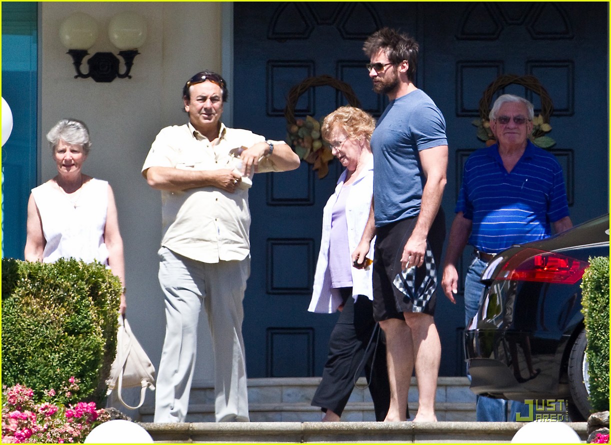 Hugh Jackman House Hunting in Melbourne Photo 2507105 Deborra Lee