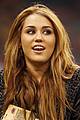 miley cyrus undercover set 23