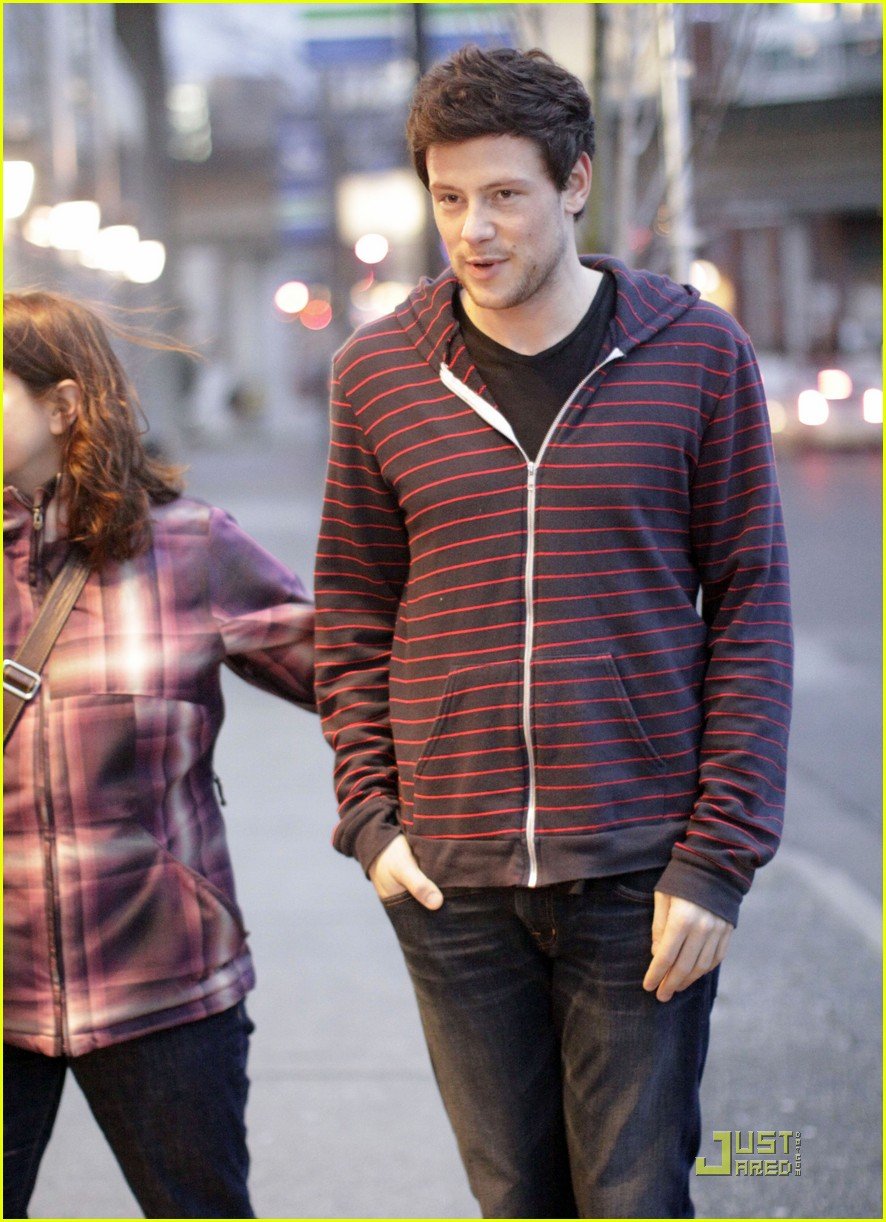 cory monteith fan friendly canuck 022506470