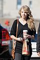 taylor swift red shoes starbucks 02
