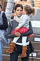 halle berry nahla shopping 16