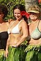 jennifer love hewitt alex beh hula in hawaii 06