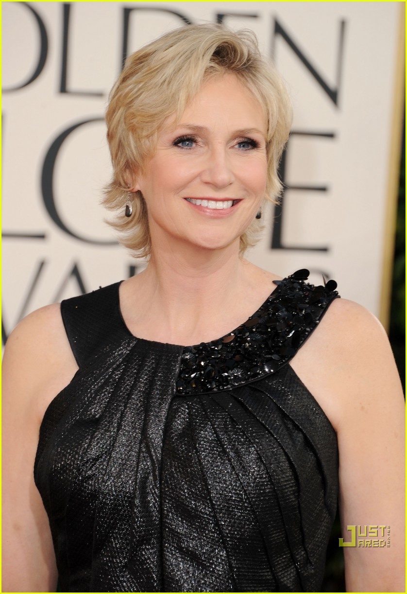 jane lynch 2011 golden globes best actress supporting role television 12