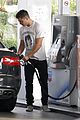 zac efron gas station rock of ages 07