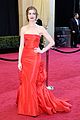 anne hathaway oscars red carpet 2011 05