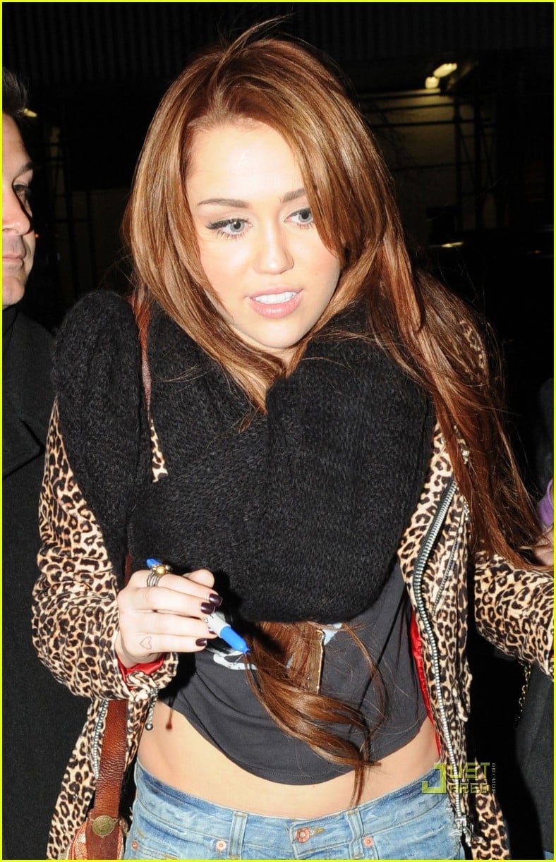 miley cyrus snl after party 012525393