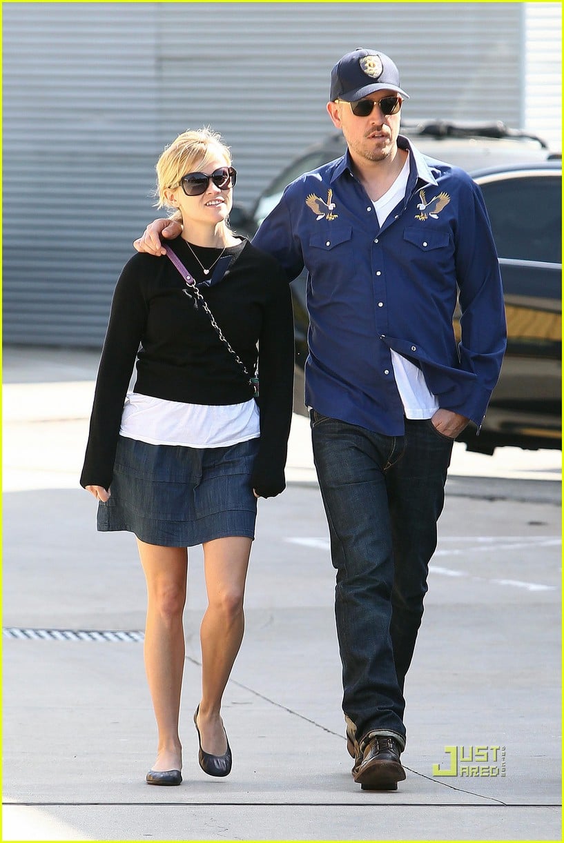 reese witherspoon jim toth church 01