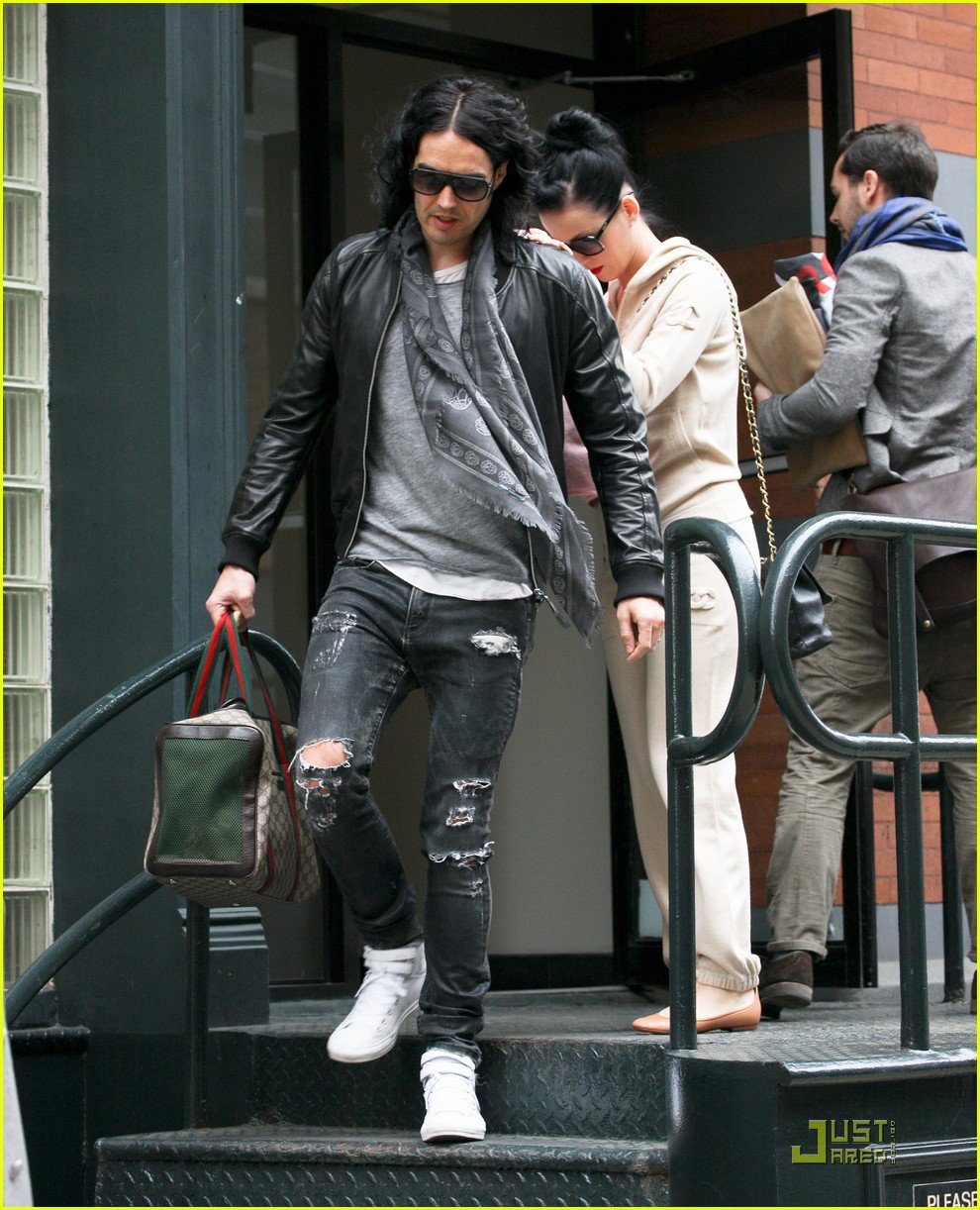 russell brand katy perry apartment 032534085