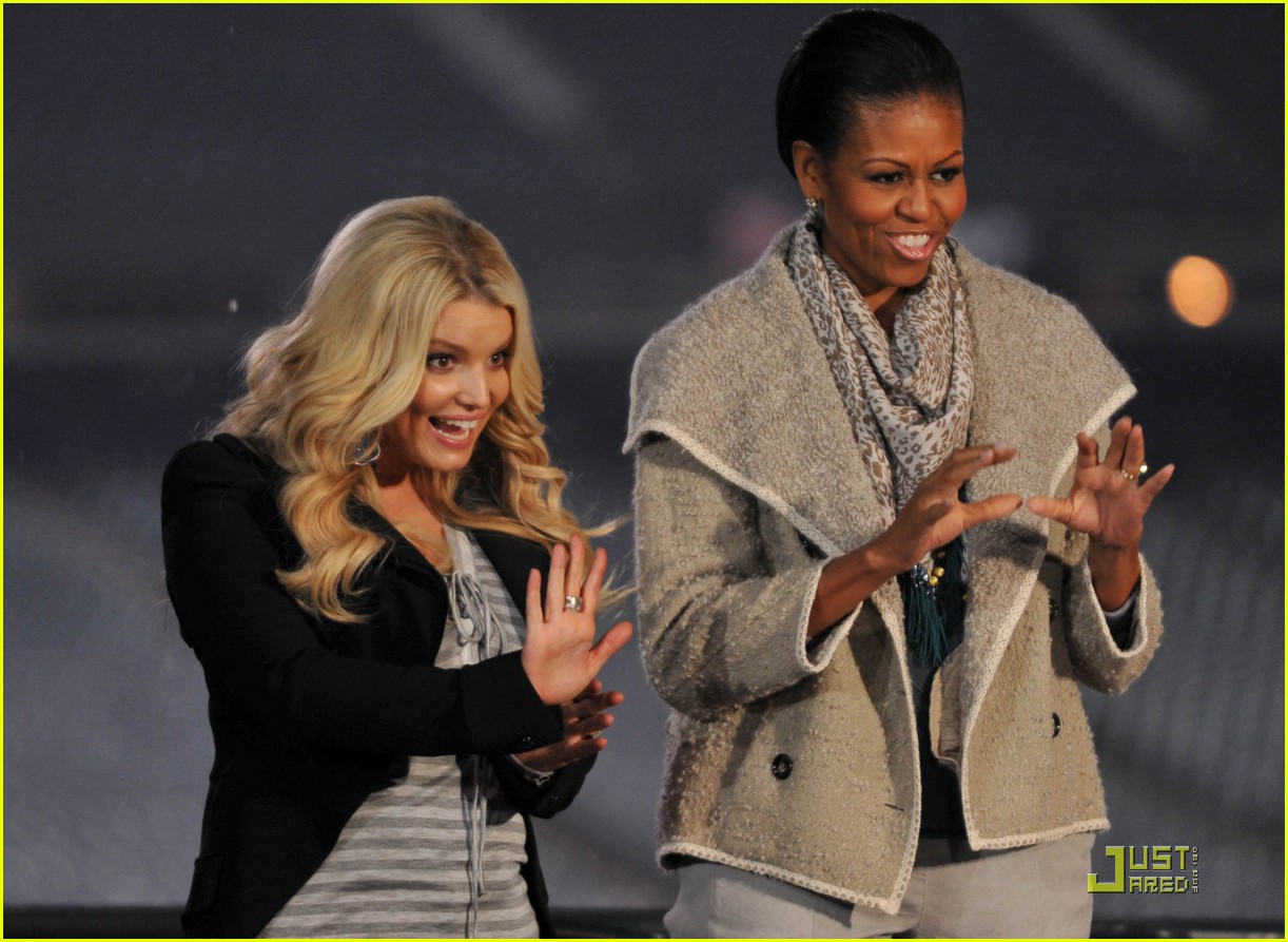 jessica simpson michelle obama support military families 022535358