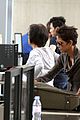 halle berry airport security 02