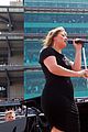 kelly clarkson seal national anthem indy 500 11