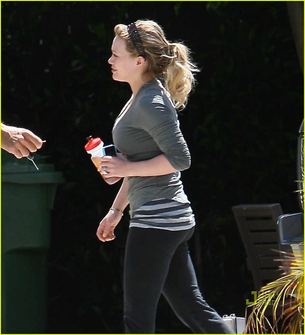 hilary duff mike comrie harley pasternak workout 05