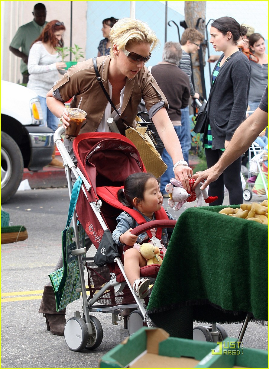 katherine heigl farmers market with naleigh and josh kelley 102542154