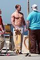 kellan lutz shirtless in venice beach 05