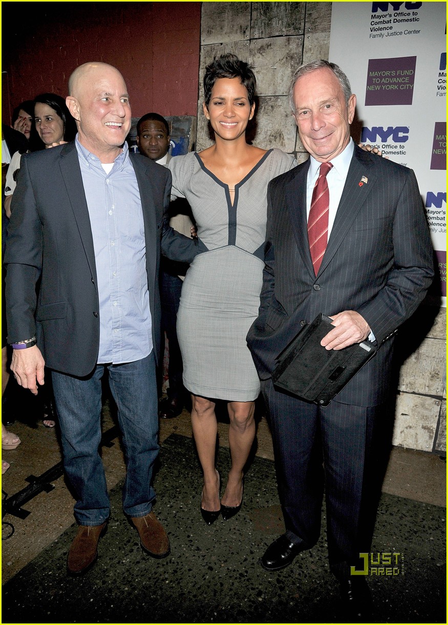 halle berry mayors fund benefit dinner 112552535