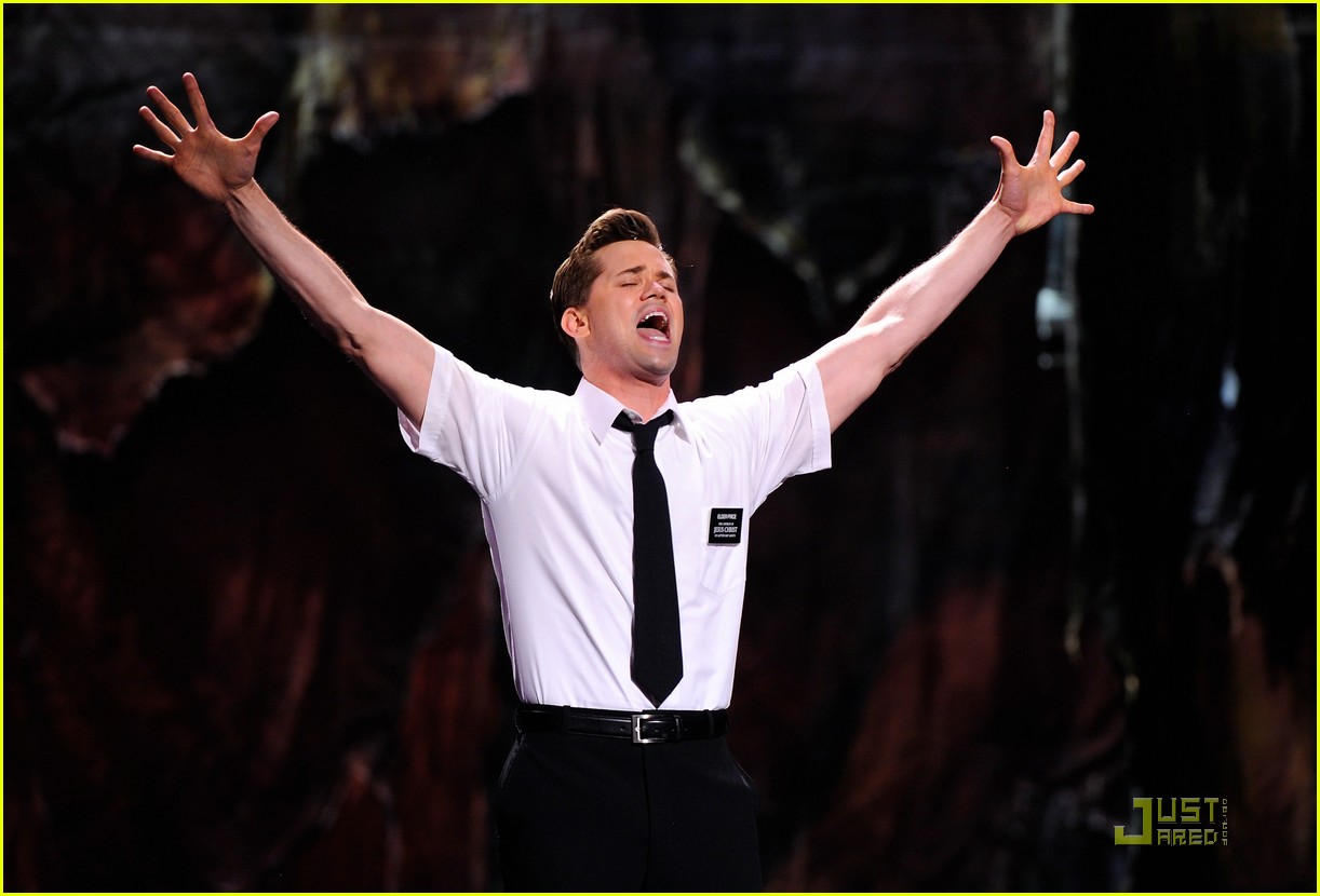 andrew rannells book of mormon performance at the tonys 052551886