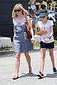 reese witherspoon ava phillippe brentwood lunch 11