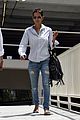 halle berry ripped jeans 03
