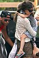 katie holmes tom cruise miami hotel arrival with the kids 02