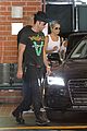 jennifer aniston doctors appointment with justin theroux 03
