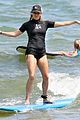reese witherspoon surfing hawaii 08