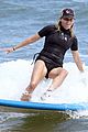 reese witherspoon surfing hawaii 09