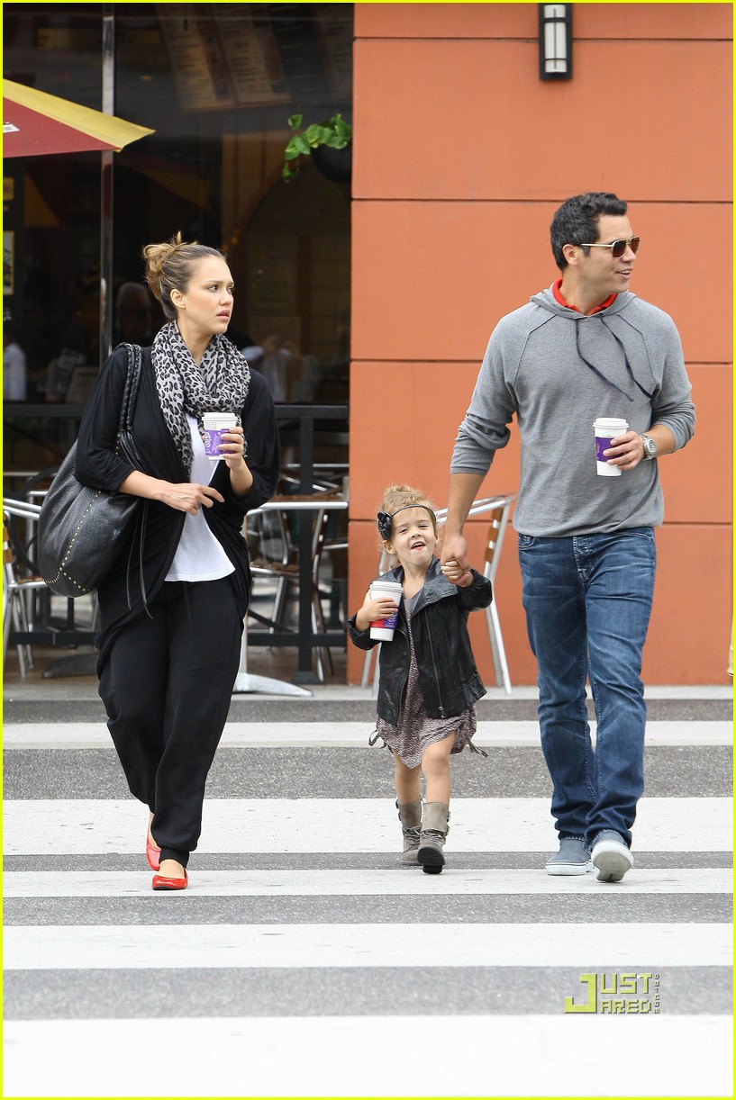 Jessica Alba & Honor Beverly Hills Brunch Photo 2583889 Cash Warren(00)