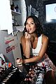 olivia munn to attend movie premiere with fans 09