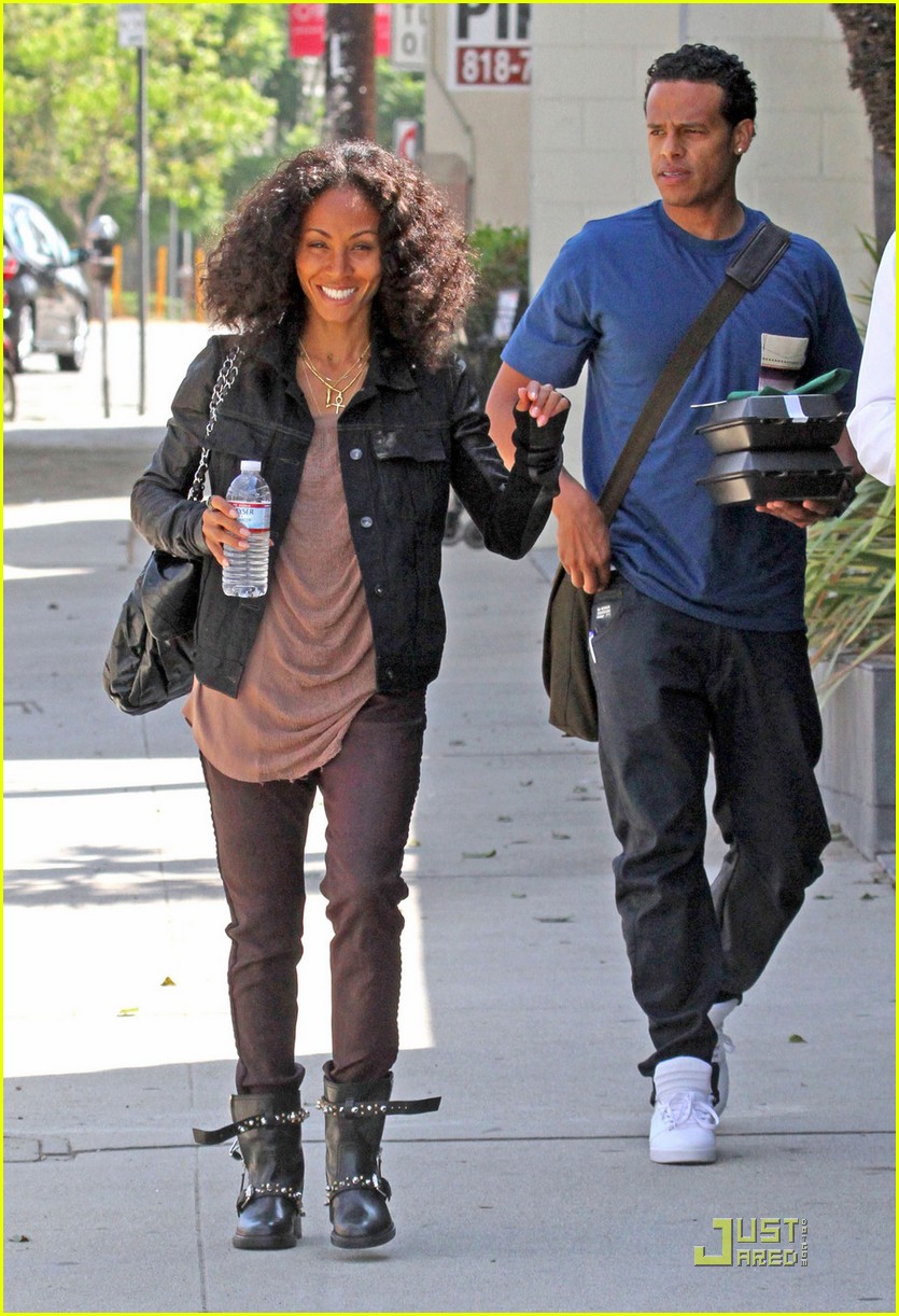 willow smith out dad 032584061