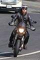 justin theroux motorcycle man 06