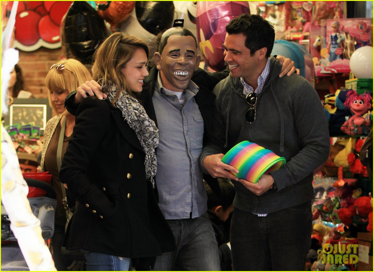 jessica alba out nyc family 022592997