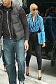 beyonce pregnant blue scarf jacket nyc 04
