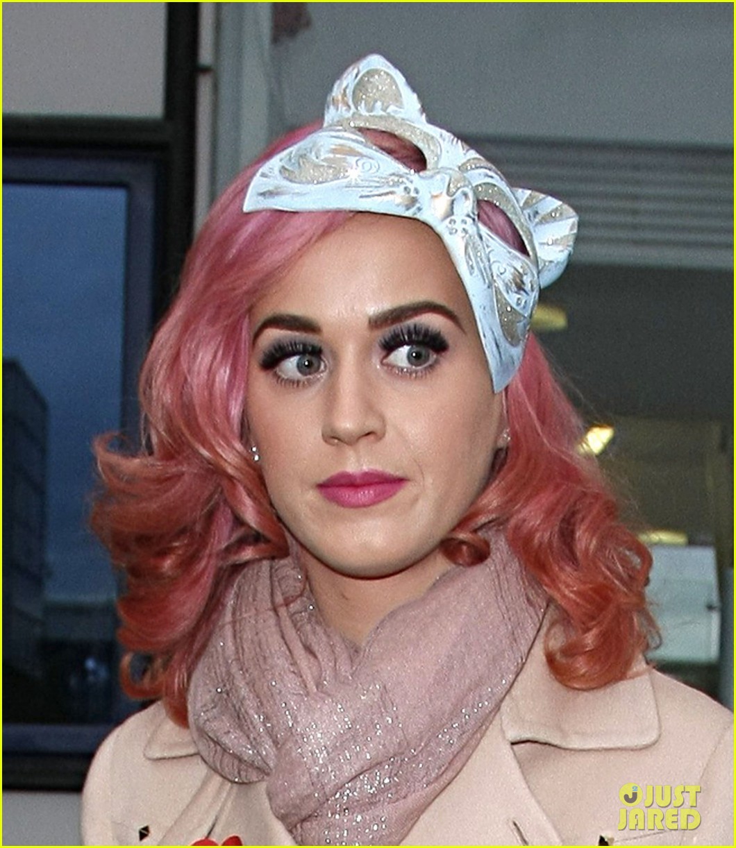 katy perry cat mask 01
