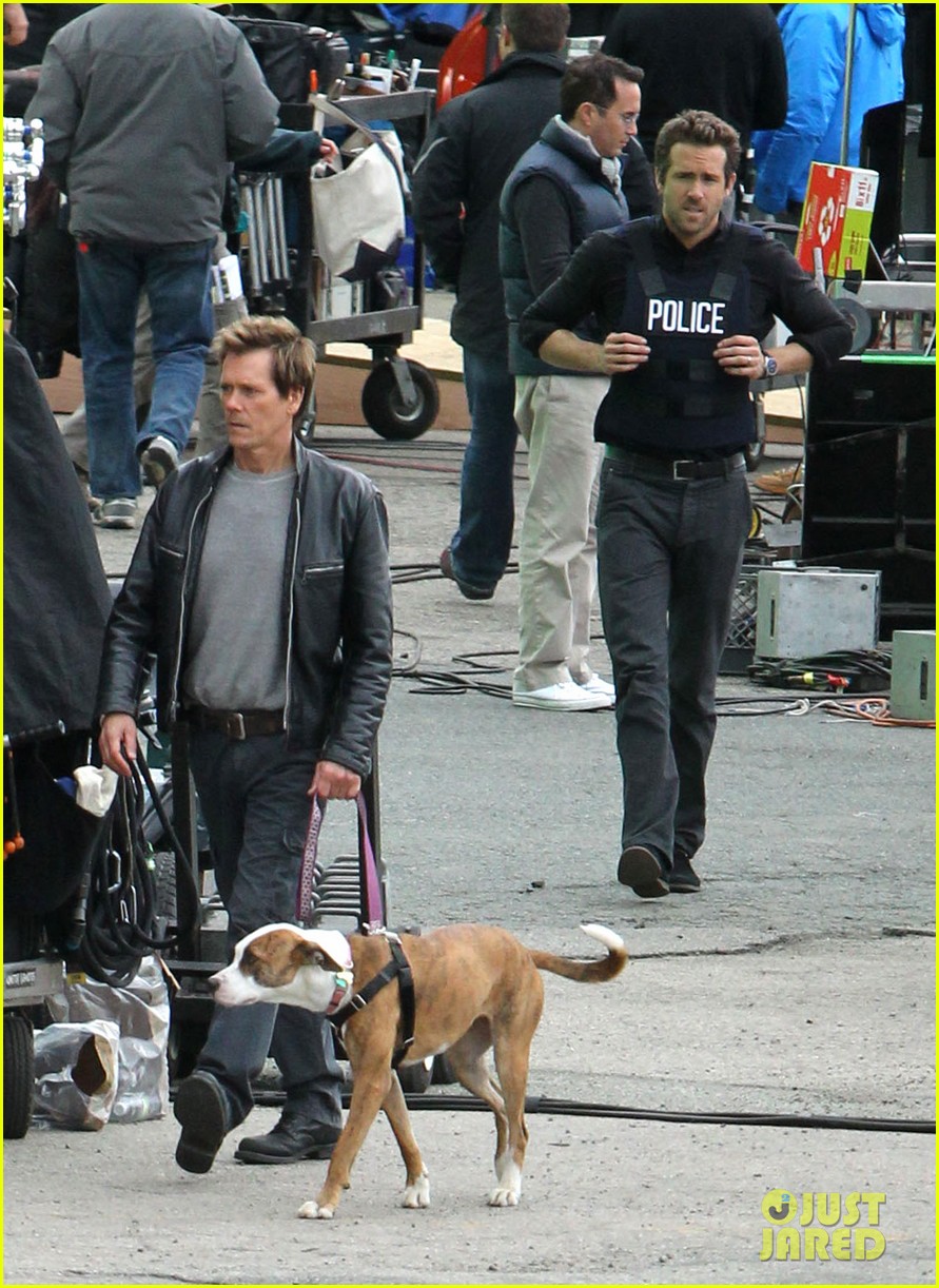 ryan reynolds ripd set with kevin bacon 03