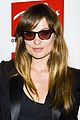 olivia wilde ray ban raw sounds party with emma roberts 19