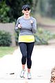reese witherspoon goes jogging 05