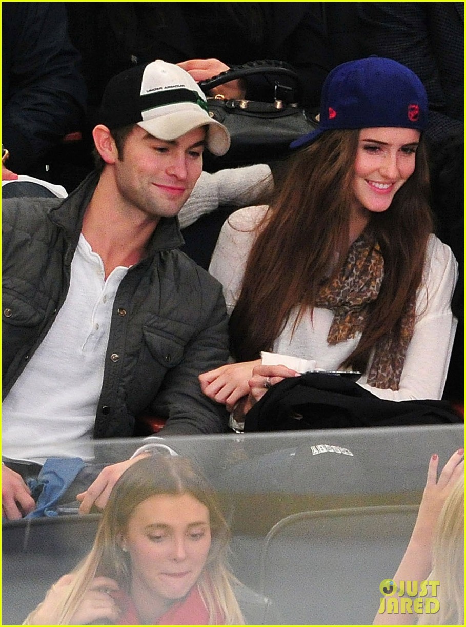 chace crawford new girlfriend 012605145