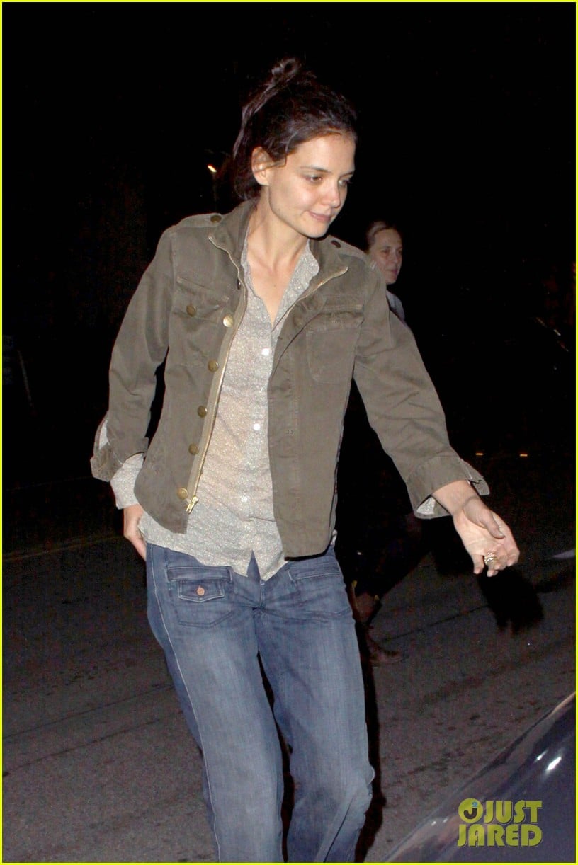 katie holmes night out friend west hollywood 042605180