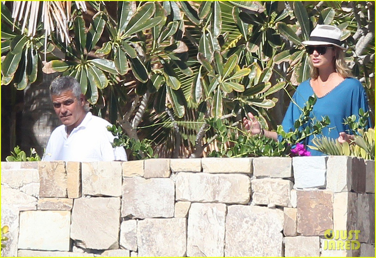 Clooney Mexico with Stacy Keibler! Photo 2613688 Cindy