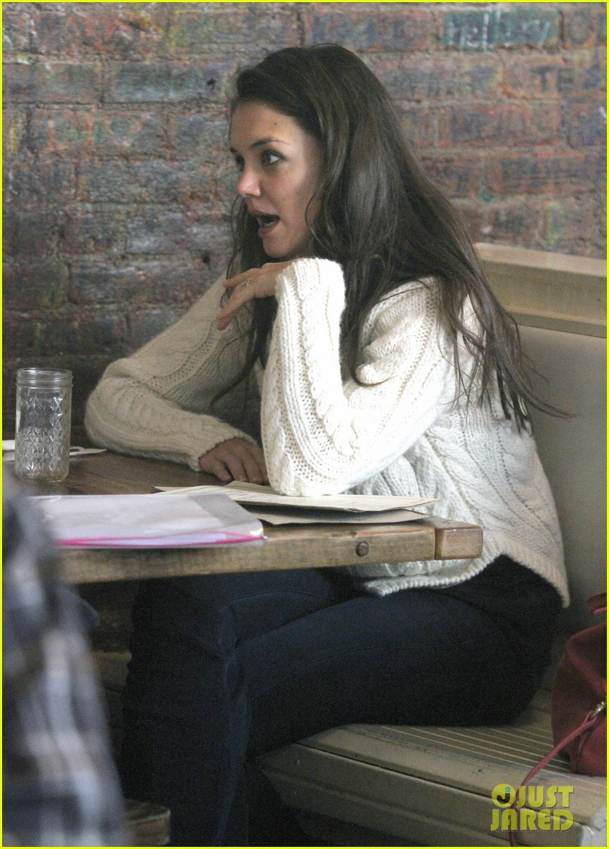 katie holmes lunch bubbys 01