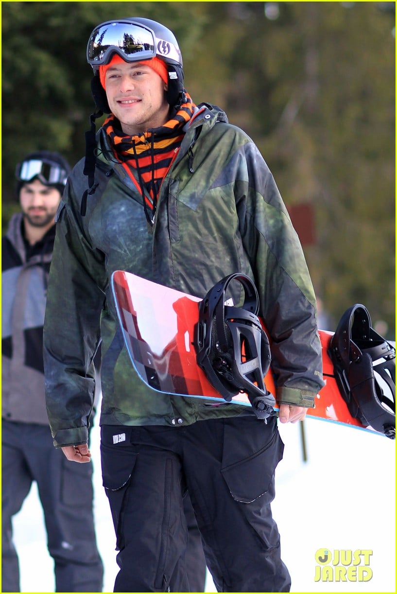 cory monteith snowboarding vancouver 06