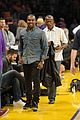 kanye west lakers game with lil wayne 01
