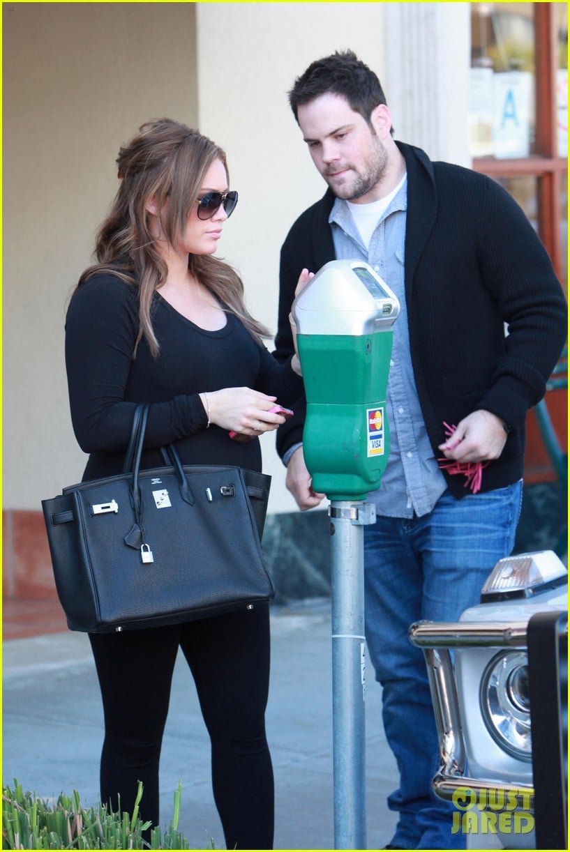 hilary duff mike comrie checkup doctor 02