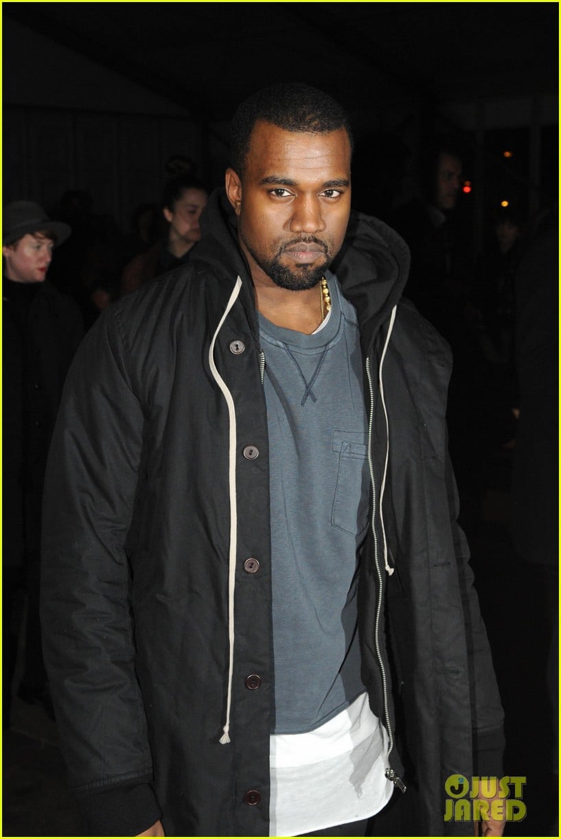 kanye west givenchy front row 052620680
