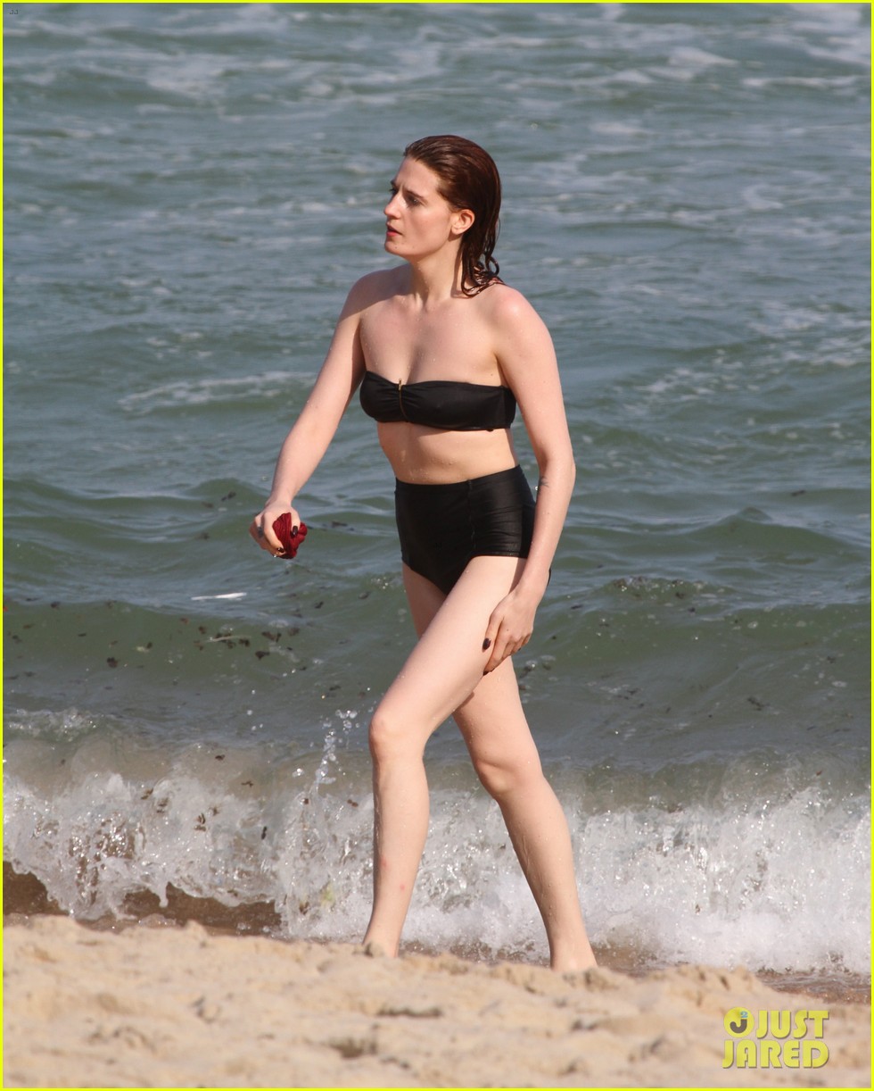 florence welch hits the beach with new boyfriend 062620114