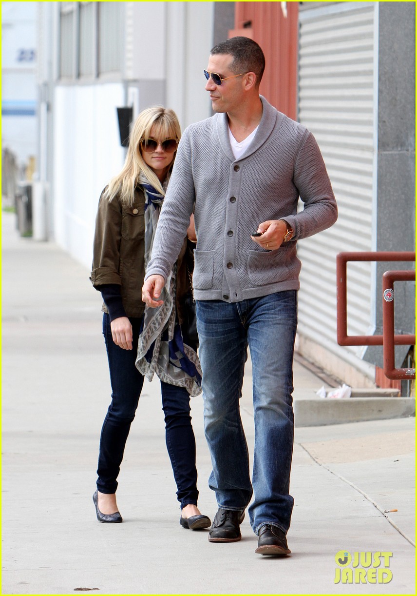 reese witherspoon jim toth sunday church 082620945