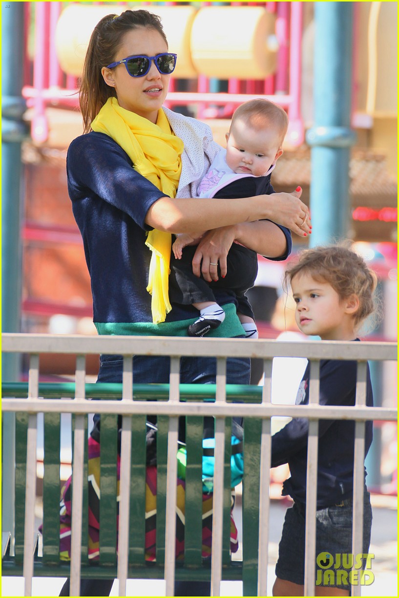 Jessica Alba Park Playdate With Honor & Haven! Photo 2630539 Cash