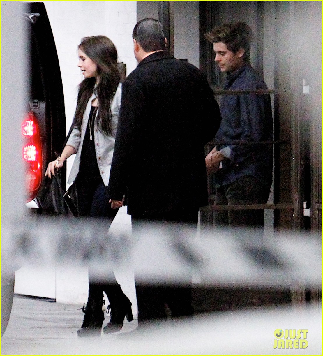 Zac Efron & Lily Collins Valentine's Day Duo Photo 2629427 Lily