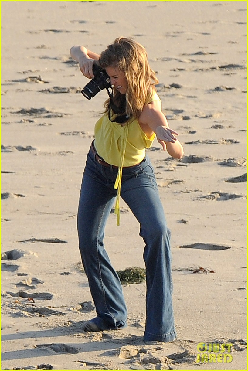 annalynne mccord takes pictures 032625054